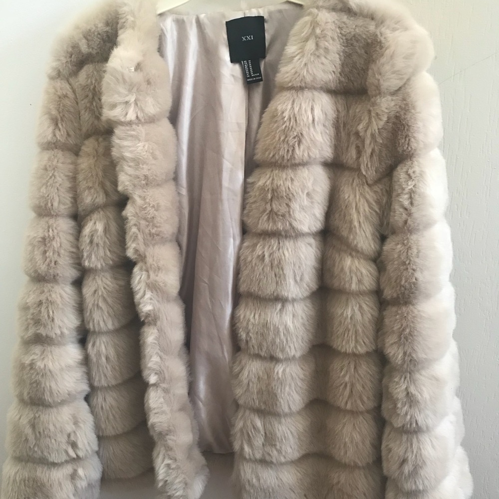Forever 21 faux fur coat